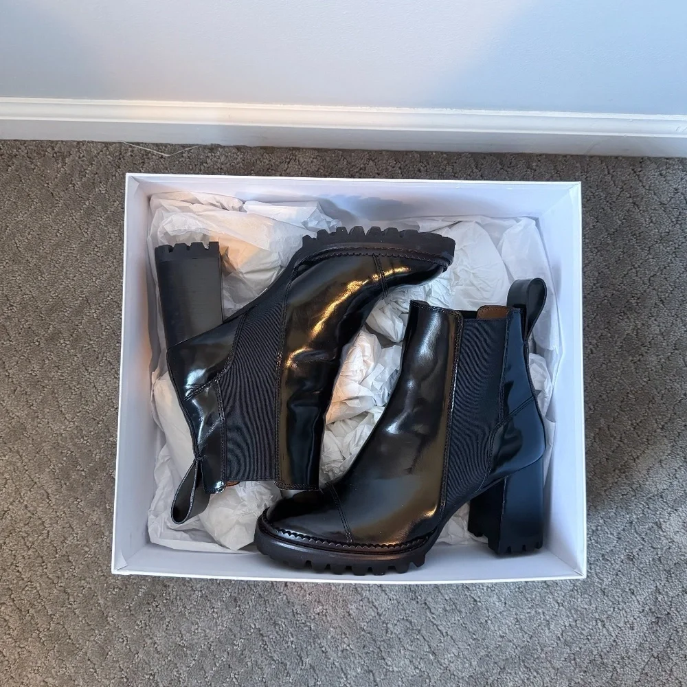 See by Chloé Mallory Lug-Sole Leather Chelsea Boots